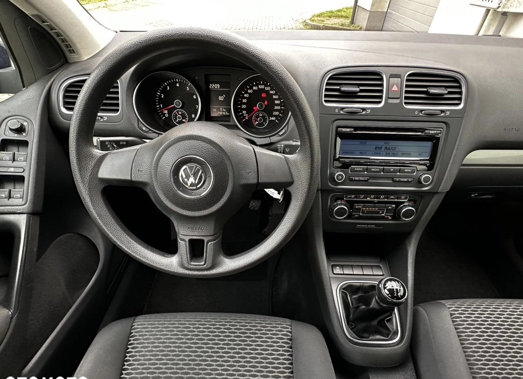 Volkswagen Golf cena 22900 przebieg: 148400, rok produkcji 2011 z Szczecin małe 781